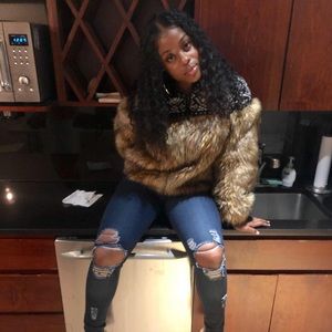 Meet your Posher, Nya